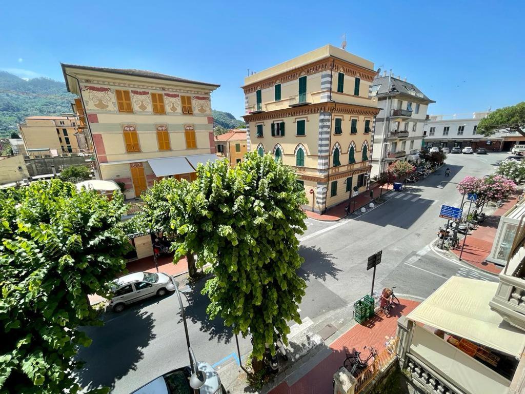 Big Wave Apartment - Levanto, 5 Terre ภายนอก รูปภาพ